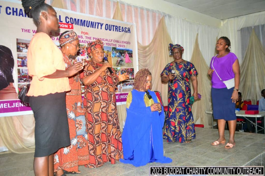 Buzopat Knee For Prayers